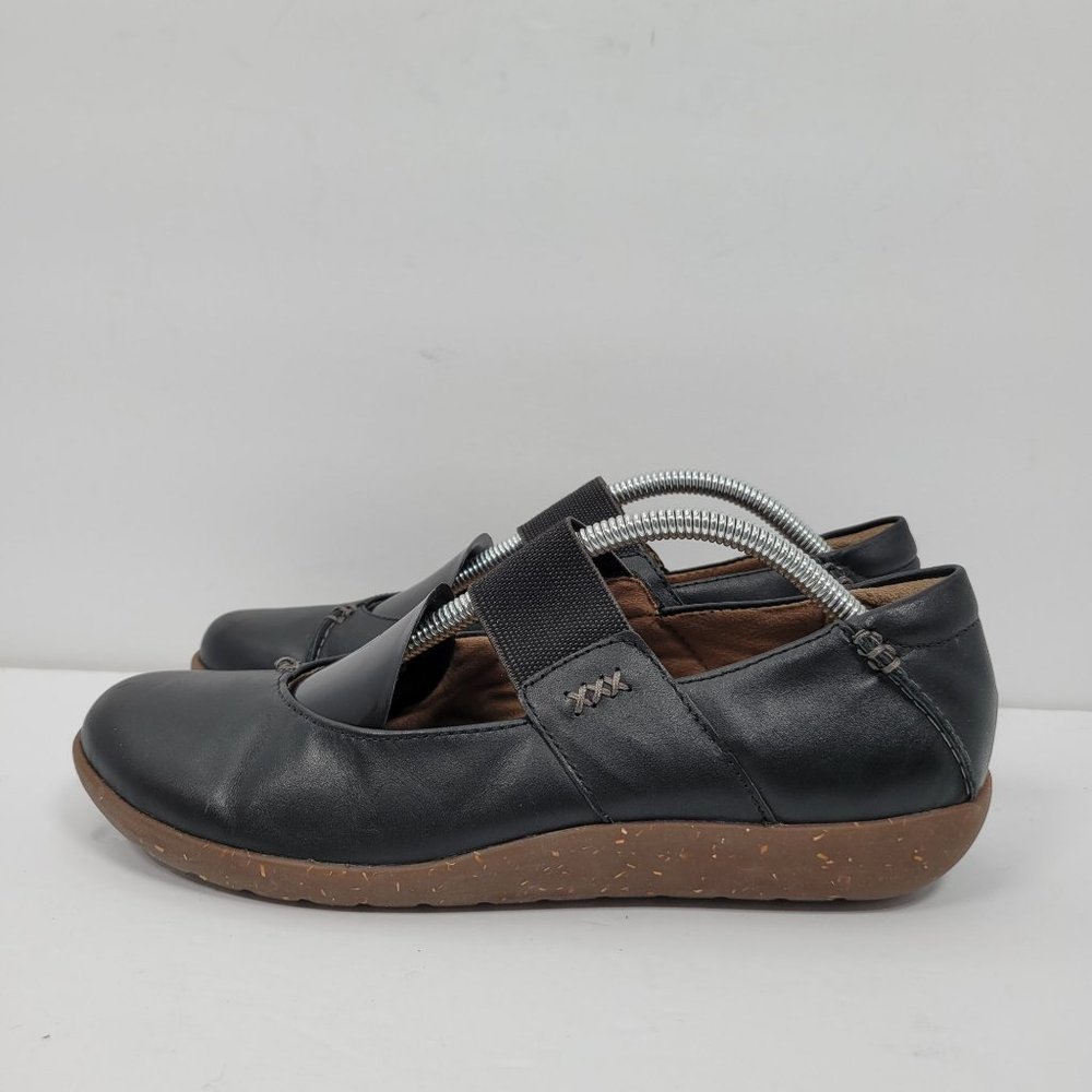 Clarks Collection Soft Cushion Women's Mary Jane Black Leather Shoes US Size 7.5 - Picture 2 of 8